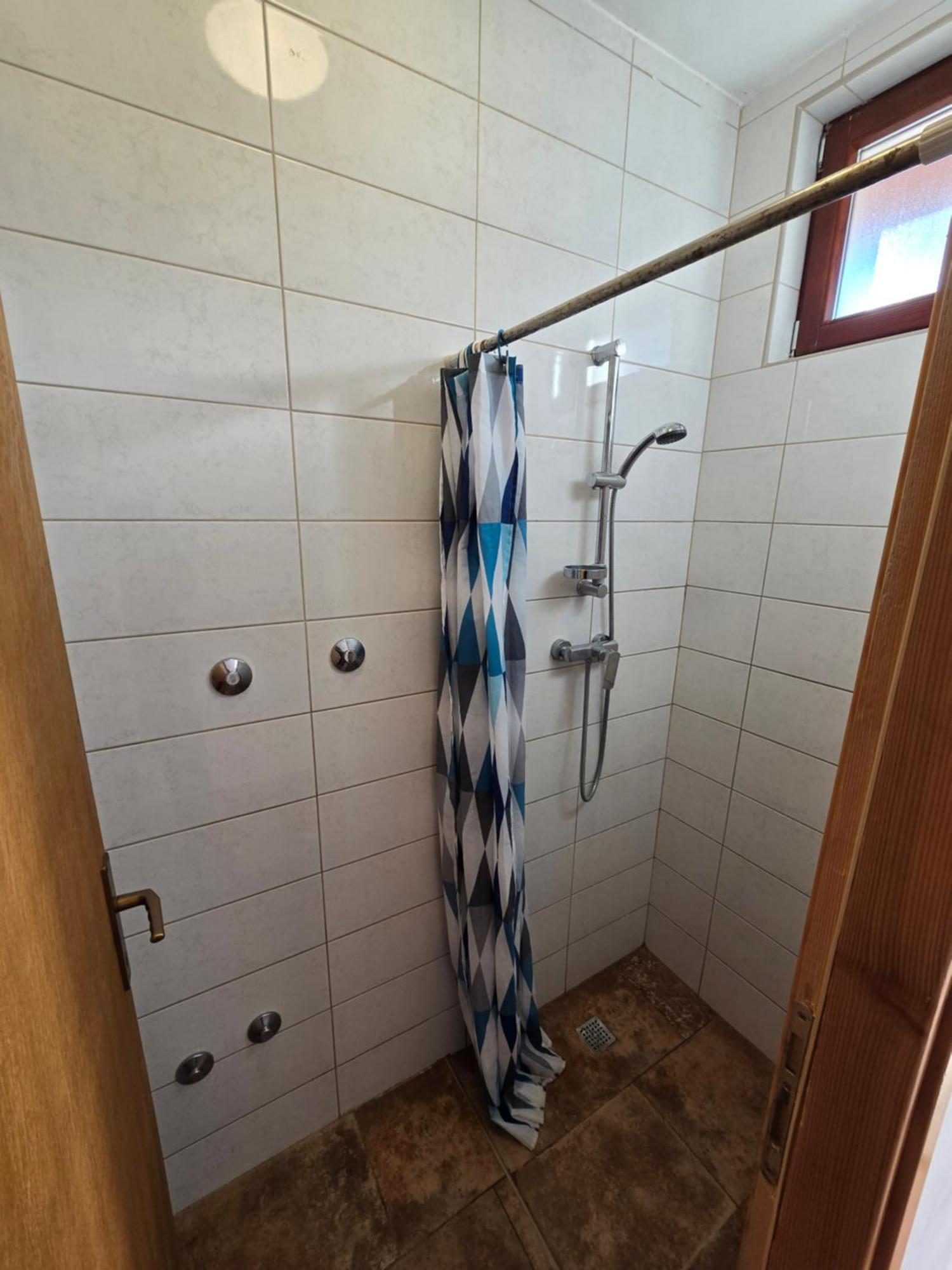 Bungalows Rizvan City Brusane المظهر الخارجي الصورة